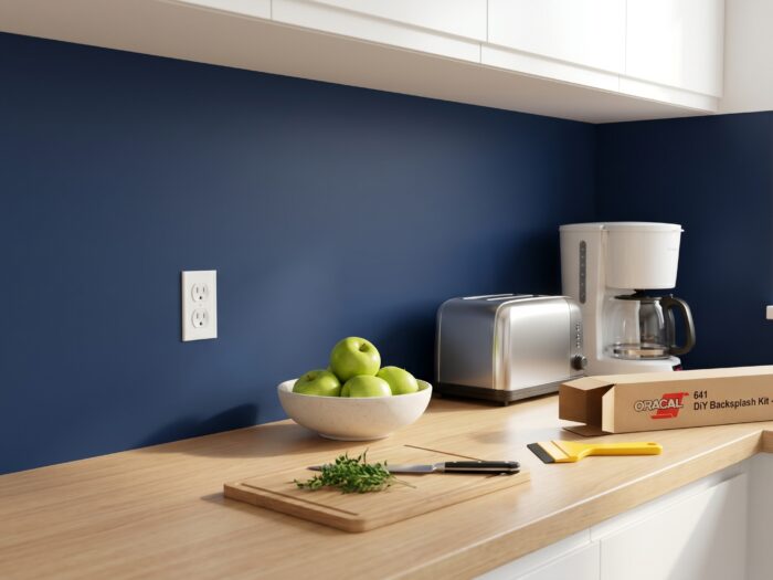 Autocolant faianță bucătărie: refă peretele într-un weekend, fără moloz